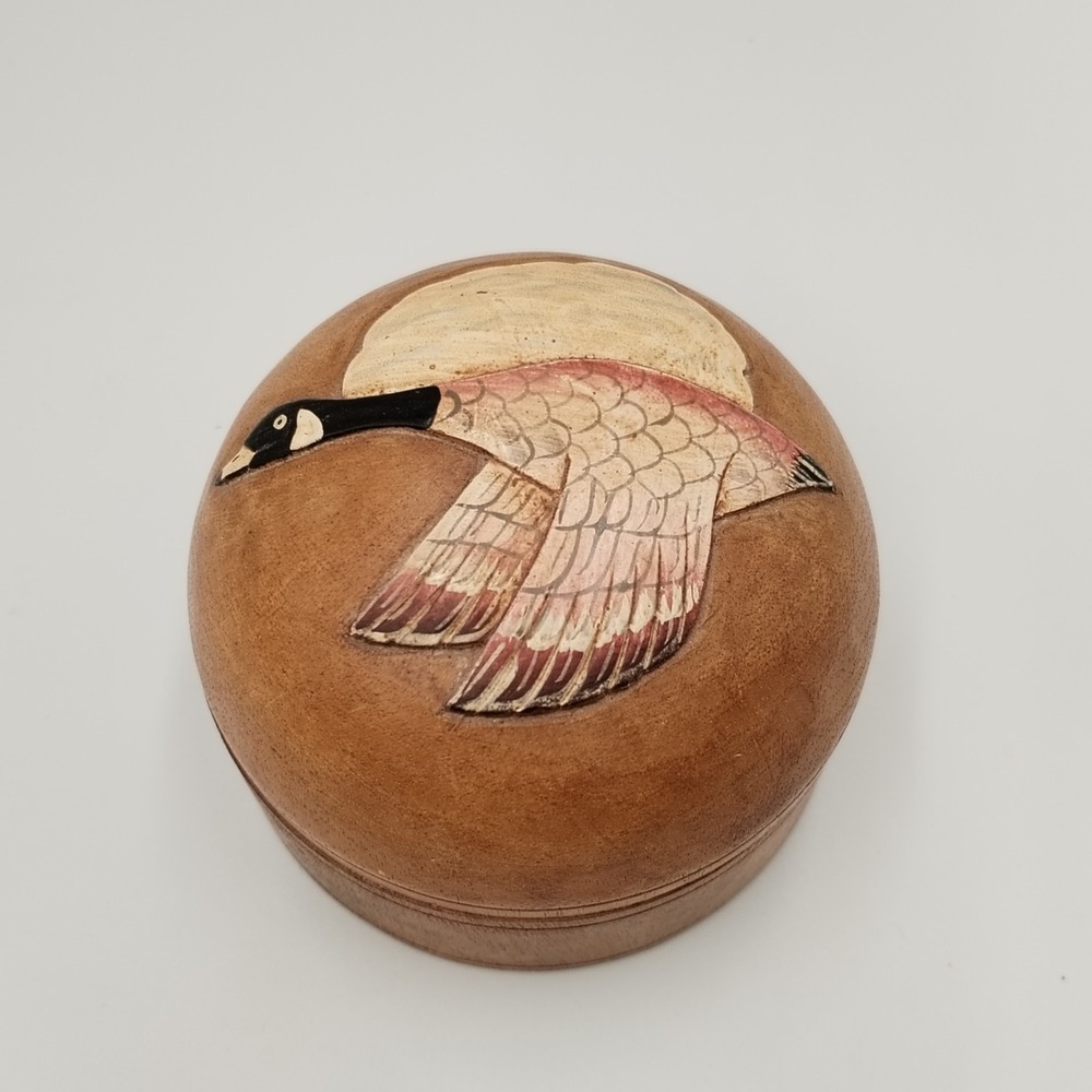 Vintage Hand Carved Wood Trinket Box Flying Canada Goose Lid Red Felt Lined 3.5